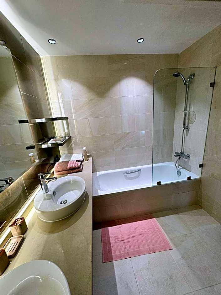 Hilton Tanger Penthouse 14