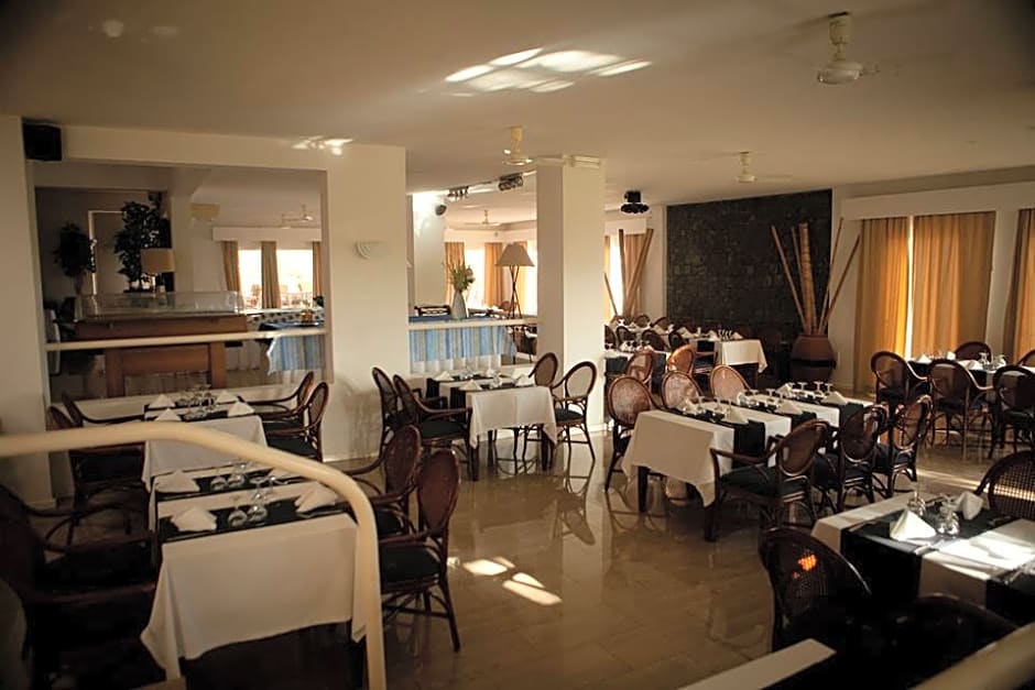 Flag Hotel Foya Branca