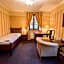 Hotel Octarna - Free On-site Parking