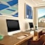 Surfbreak Oceanfront Hotel, Ascend Hotel Collection