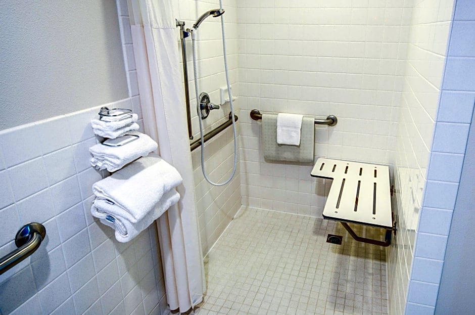 Comfort Inn Redding Near I-5