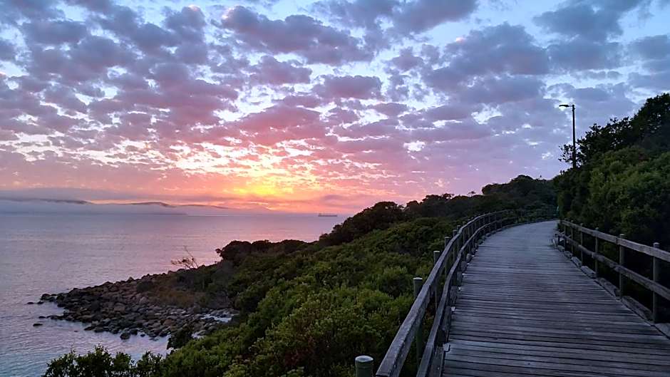 C'est La Vie Bed & Breakfast