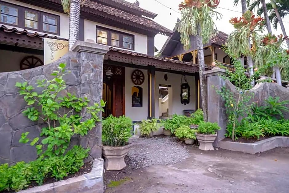 Cakra Homestay Solo Mitra RedDoorz