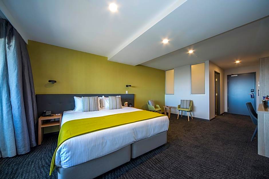 Mercure Melbourne Caroline Springs