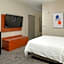 Holiday Inn Express Hotel & Suites Farmington By IHG