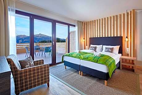 Comfort Two-Bedroom Apartment with Balcony