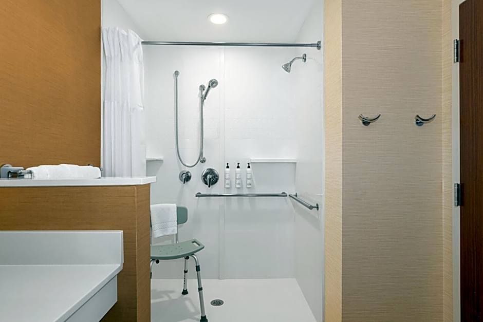 Fairfield Inn & Suites by Marriott Martinsburg