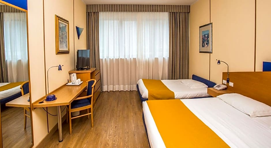 Hotel Express Aosta East