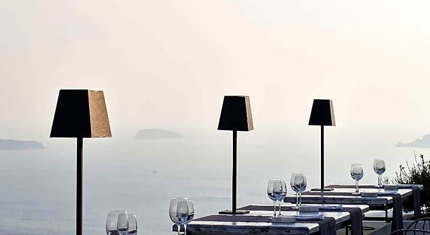 San Antonio Luxury Hotel