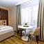 Hotel TwentyFour Living