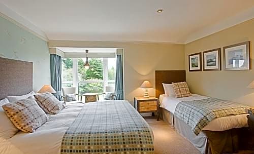 Photo 1 of 4 of Family Room with Bathroom (2 Adults & 1 Child)
