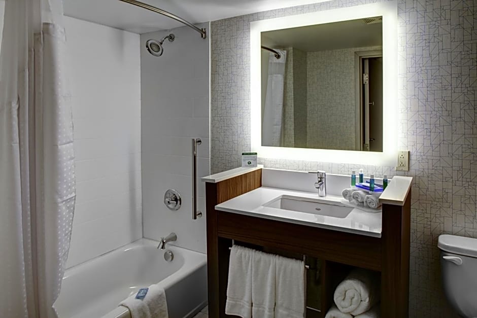 Holiday Inn Express Richmond-Mechanicsville, an IHG Hotel