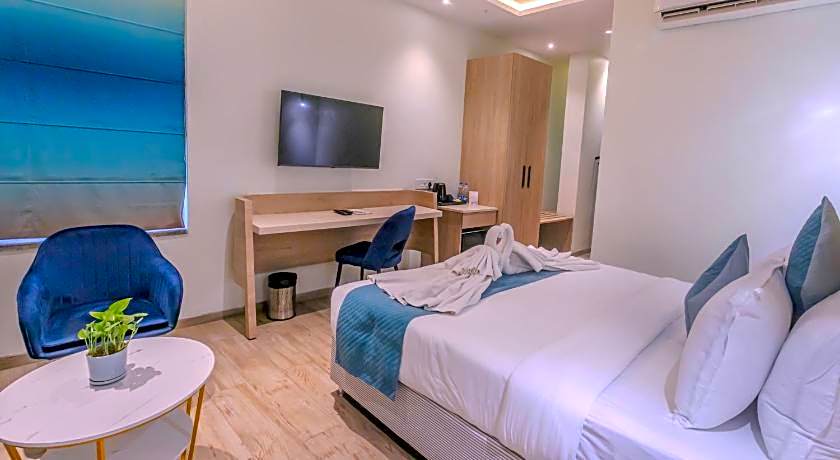 World Inn Hotel