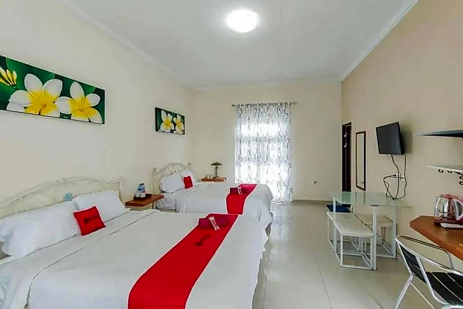 RedDoorz Syariah at Prapen Jaya Surabaya