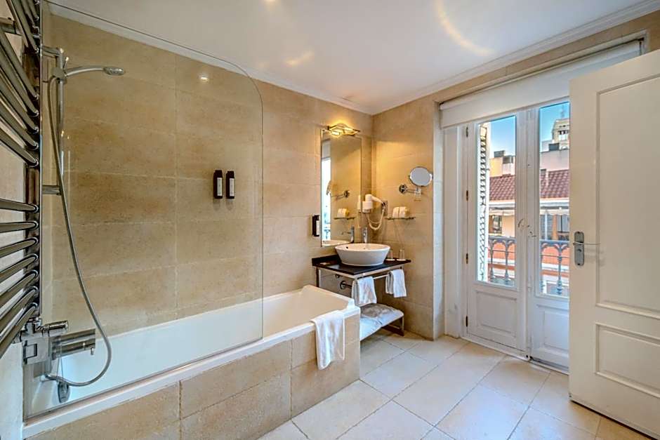 ITC Infantas by Soho Boutique