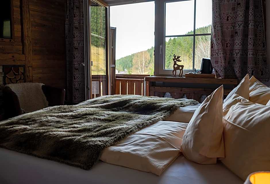 Hotel & Restaurant Grüner Baum - Die Grüne Oase Am Feldberg