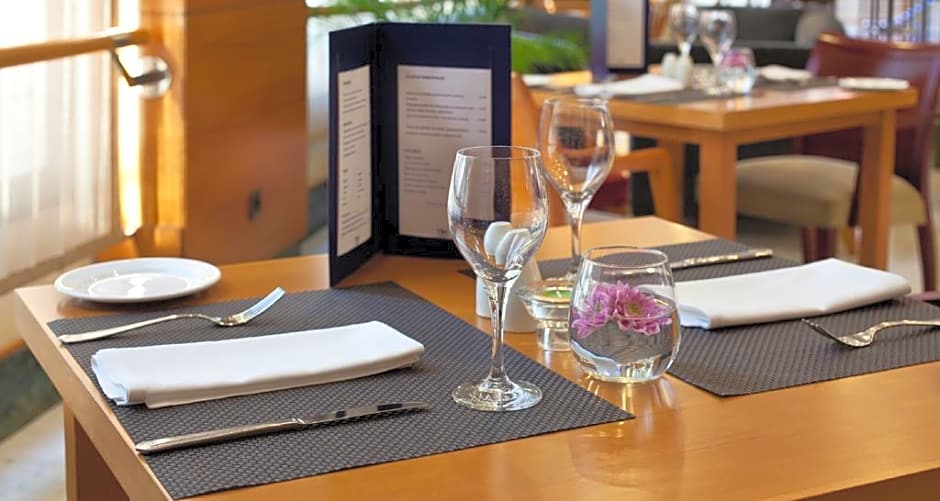 Occidental Sevilla Viapol