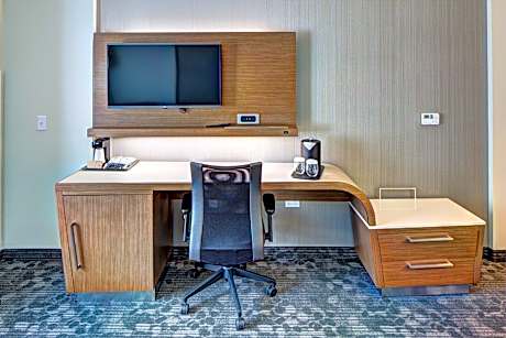 Room, 1 King Bed with Sofa bed (Mobility/Hearing Accessible, Tub) (1 King Bed and 1 Double Sofa Bed)