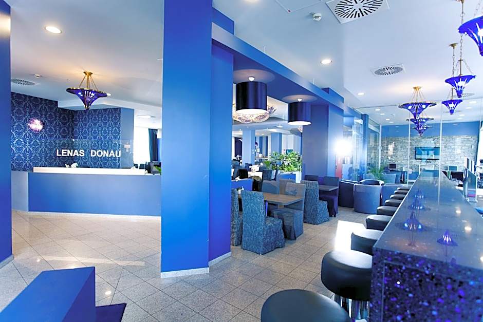 Lenas Donau Hotel