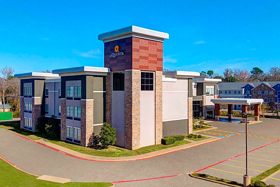 La Quinta Inn & Suites by Wyndham Tyler-University Area