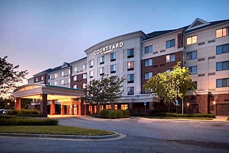 Courtyard by Marriott Winchester Medical Center