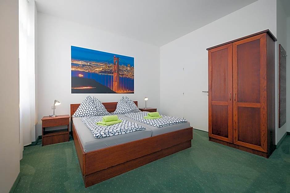 Pension San Francisco