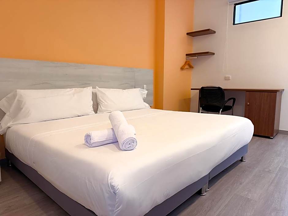 Apartamentos Regency La Feria