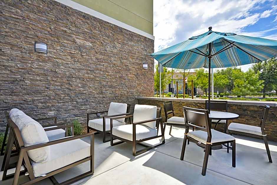 Hyatt Place Fresno