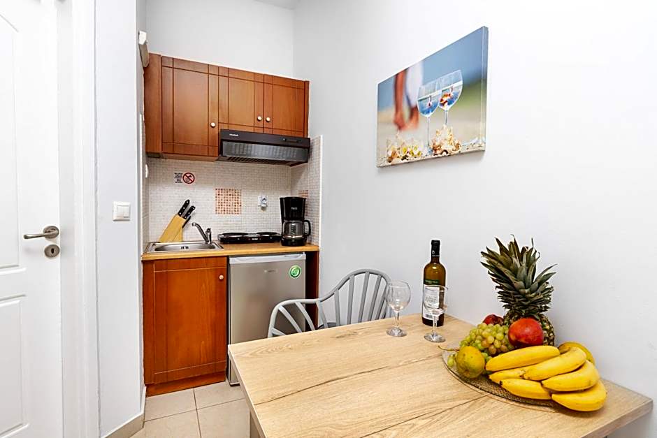 Sun Beach Apartments