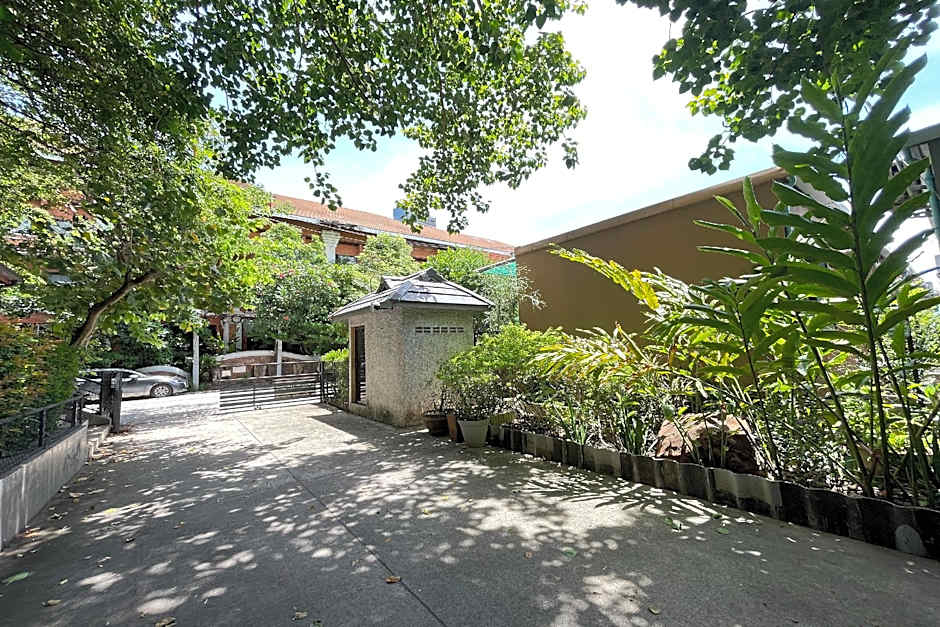 Fairtex Residence
