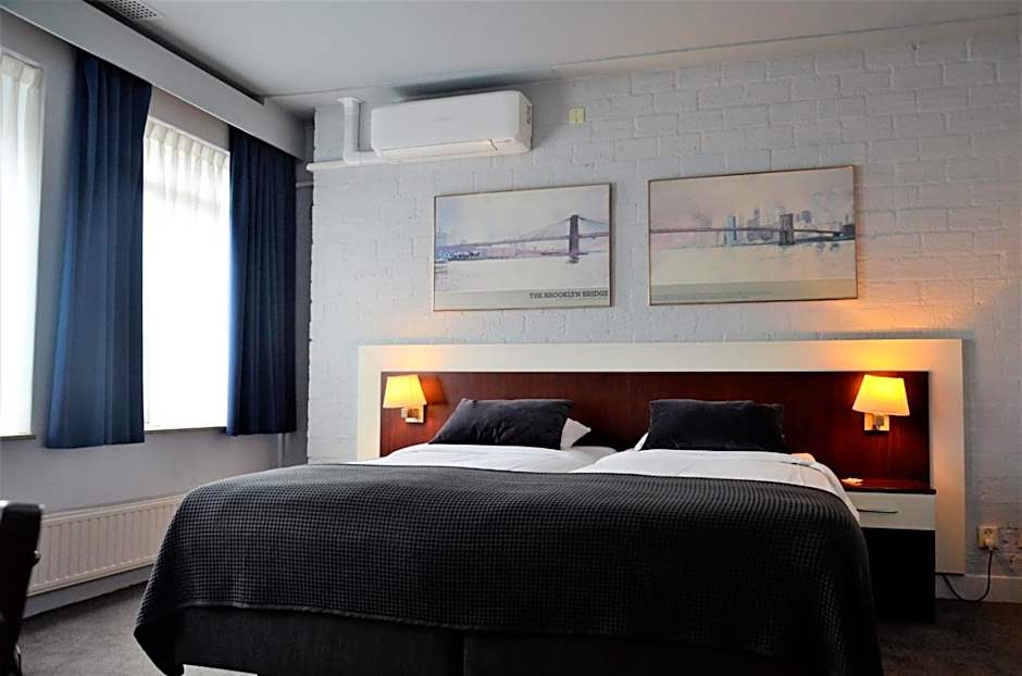 Apollo Hotel