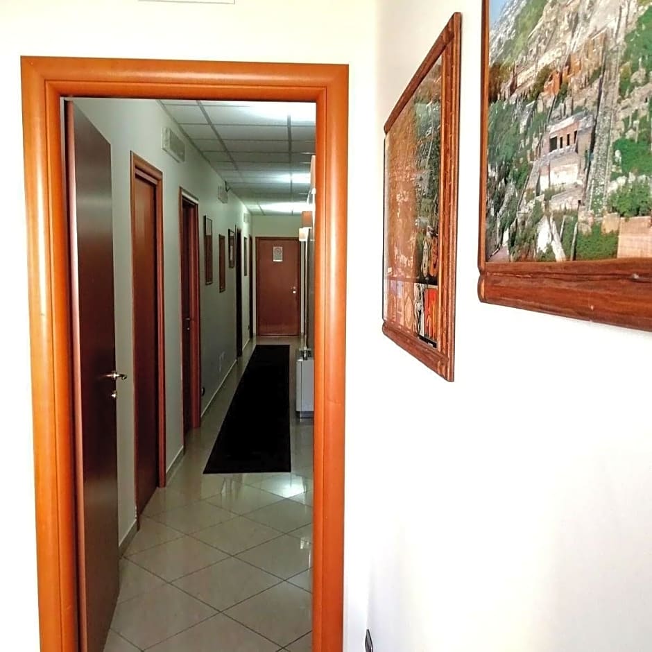 Central Room Fortuna