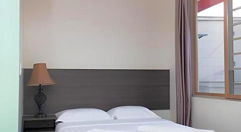 City Center Hotel