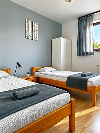 Twin Room with Shared Bathroom