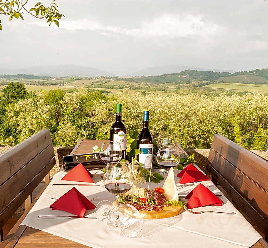 Elliot Osteria e dormire in collina