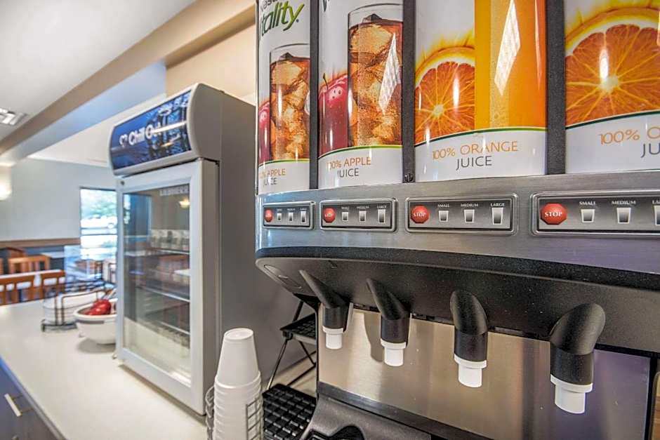 Comfort Inn & Suites