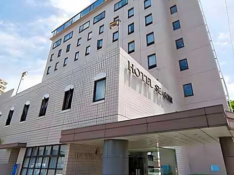 Mito Hotel Season
