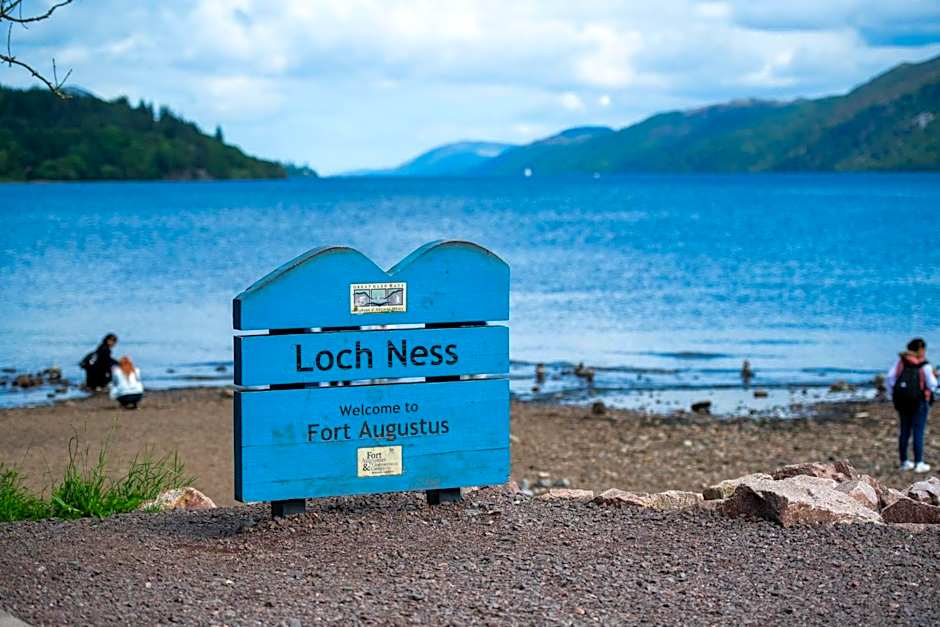 Loch Ness Gate House