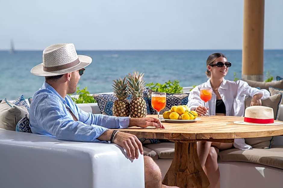 Parthenis Beach, Suites by the Sea