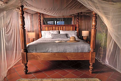 Suite at Paradise Ridge with heated pool
