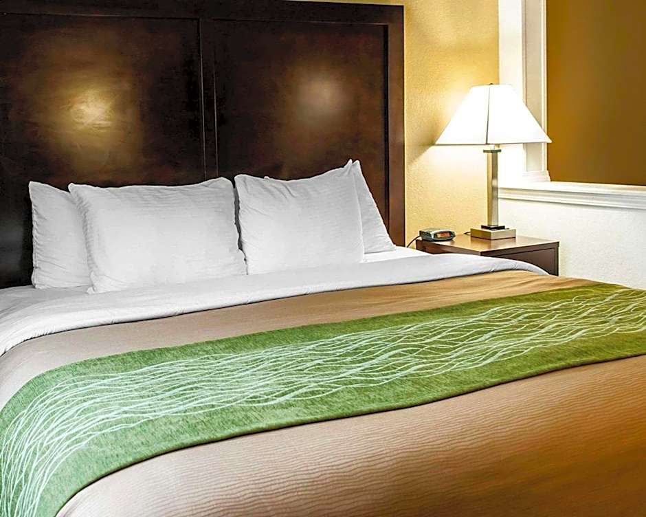 Baymont by Wyndham Richmond I-70