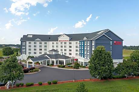 Hilton Garden Inn Roanoke Rapids / Carolina Crossroads