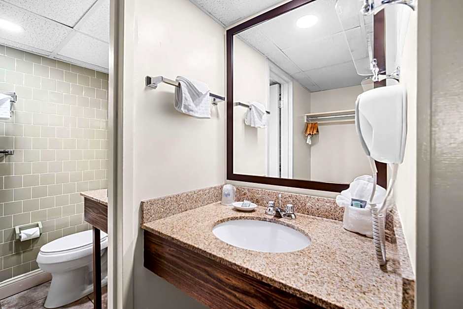 Best Western Merry Manor Inn