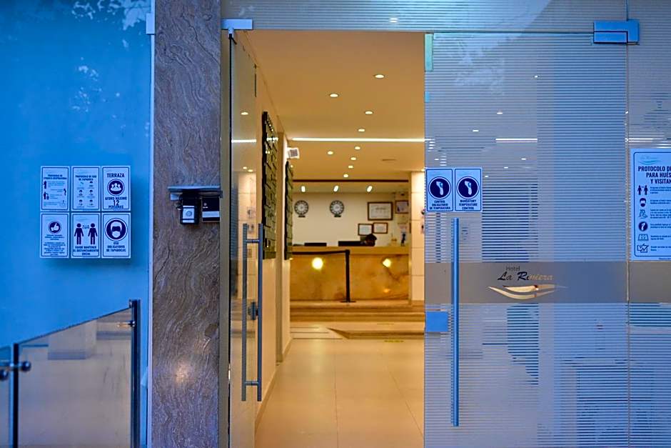Hotel La Riviera
