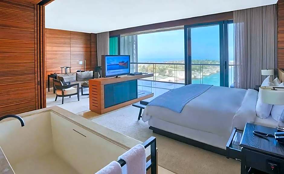 Photo 1 of 2 of 1 King Bed Suite, Sea View