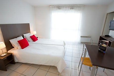 STANDARD STUDIO (SINGLE BEDS)