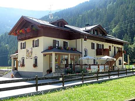 Rosengarden Alpine Residence