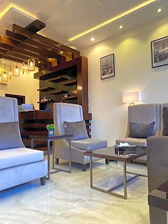 Al Qasr Airport
