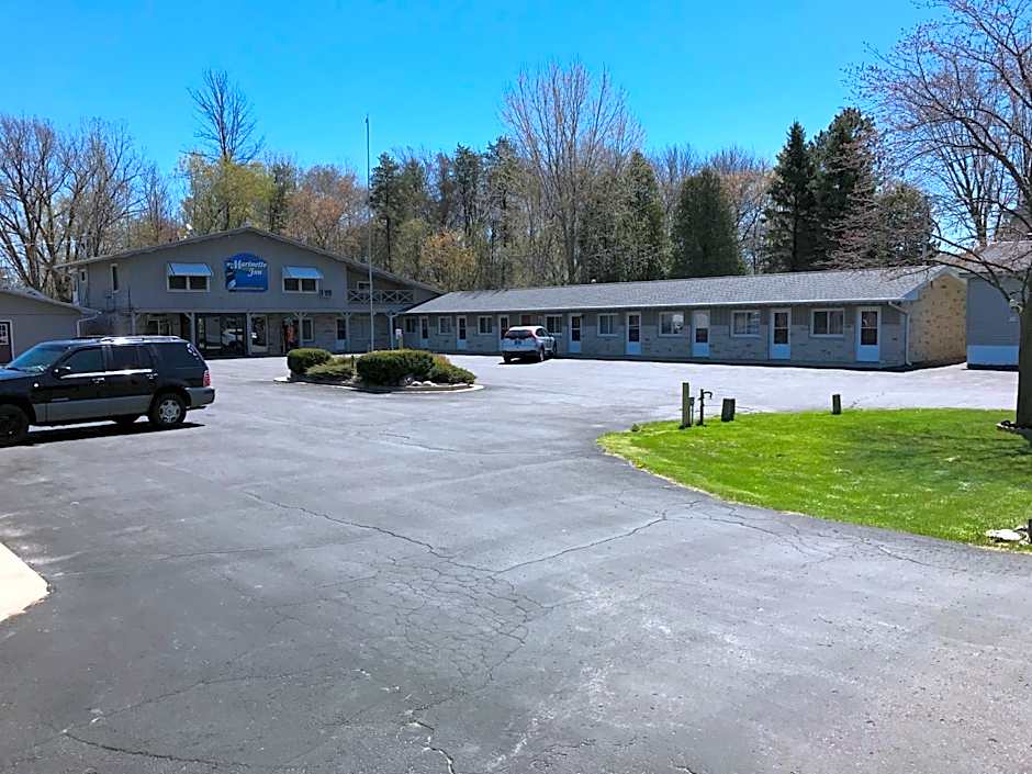 Marinette Inn