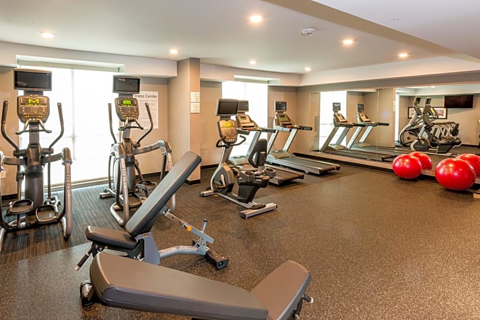 Holiday Inn Lexington - Hamburg, an IHG Hotel